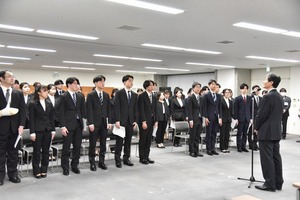 20250401_入庁式・永年勤続表彰_0145.jpg