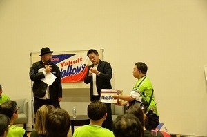スワローズ稲刈り (5).jpg